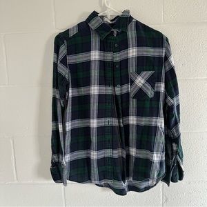 Uniqlo plaid button down shirt